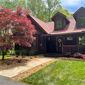 Exquisite Log Cabin