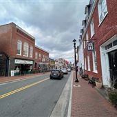 Leesburg