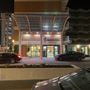 Holiday Inn & Suites