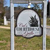 Cul's Courthouse Grille