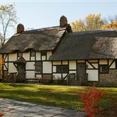 Anne Hathaway's Cottage Bed & Breakfast