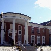 MacArthur Inn