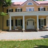 Dodona Manor