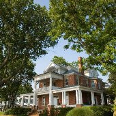 Bay Avenue House