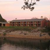 Best Western On The Lake