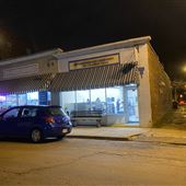Neighborhood Laundromat