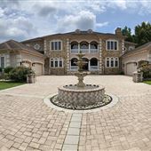 Lavecchia Mansion