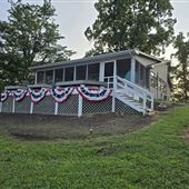 Cabin on Smith Mountain Lake