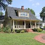 204 Howard St