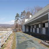 Airslie Barns