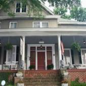 Serviam Guest House