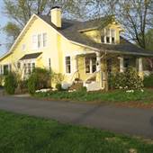 Morgantown Road farmhouse (built 1910)