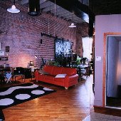 Loft Apartment- Franklin St.