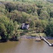 Matthew's River House