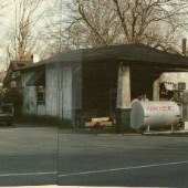 Bryant's Gas Station