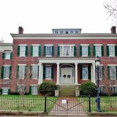 Centre Hill Mansion