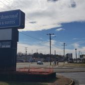 Richmond Inn & Suites