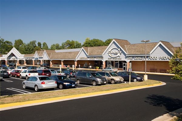 Locations Hub - Lake Ridge Commons