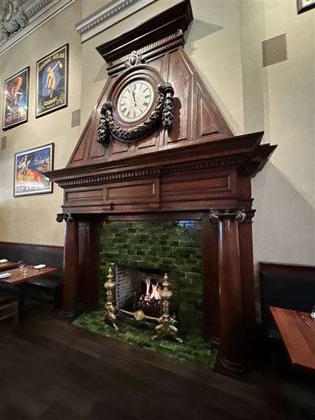 Lightfoot Restaurant