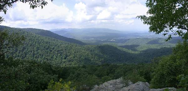 Blue Ridge Parkway - Shenandoah Valley - BRP Milepost 6 (7/18/2008)