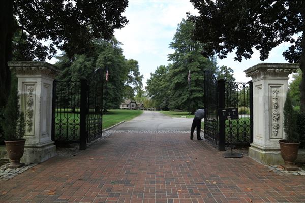 Agecroft Hall