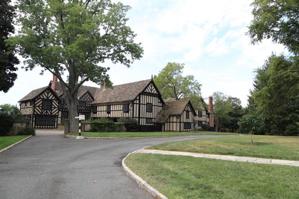 Agecroft Hall